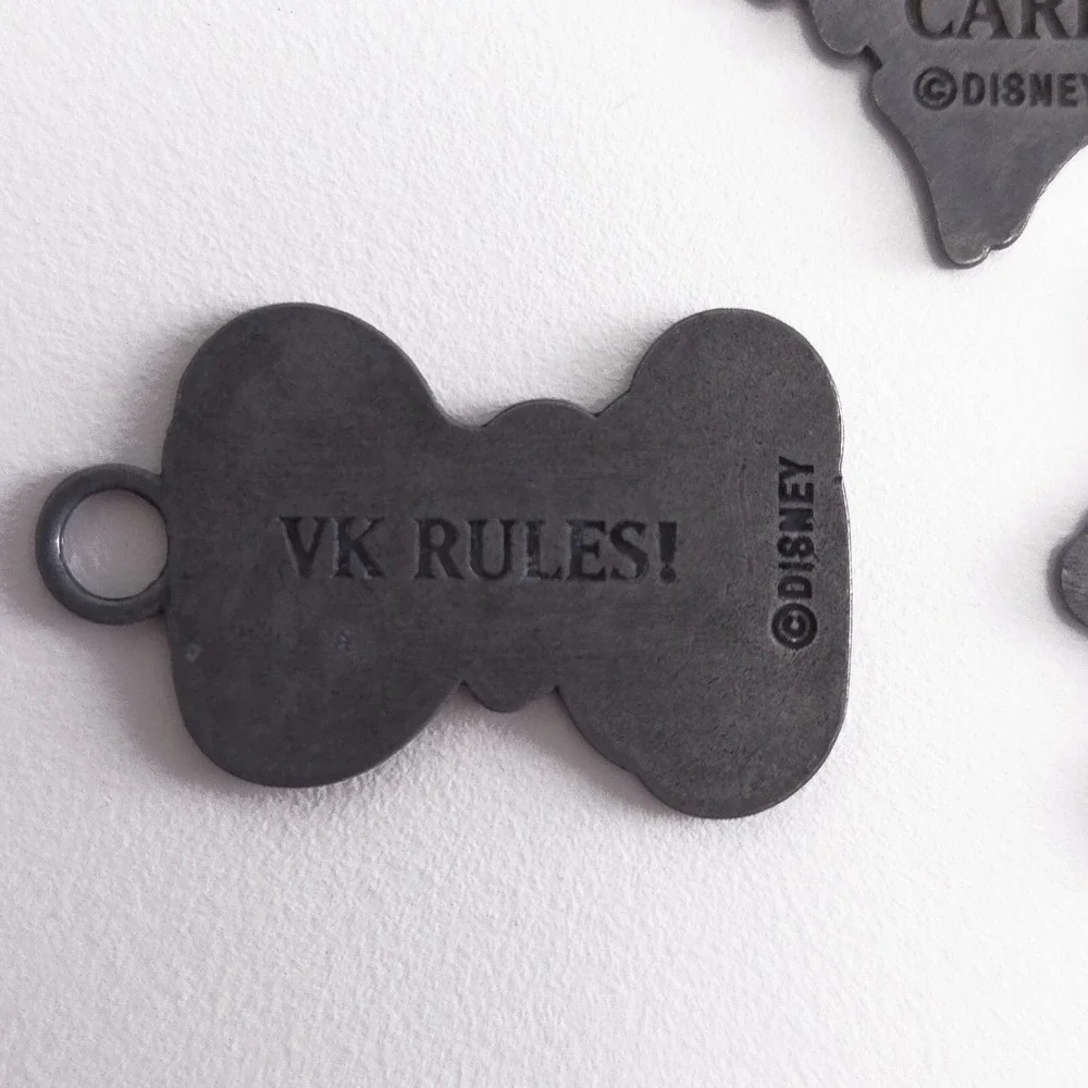 Disney Descendants 3 Metal Charms Pirates Rule, VK Rules, Purple Hair Don't Care